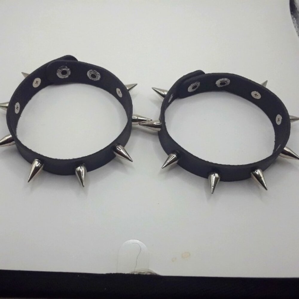 Goth Spike  vegan Leather Bracelets Set of 2 Unisex -Black-New